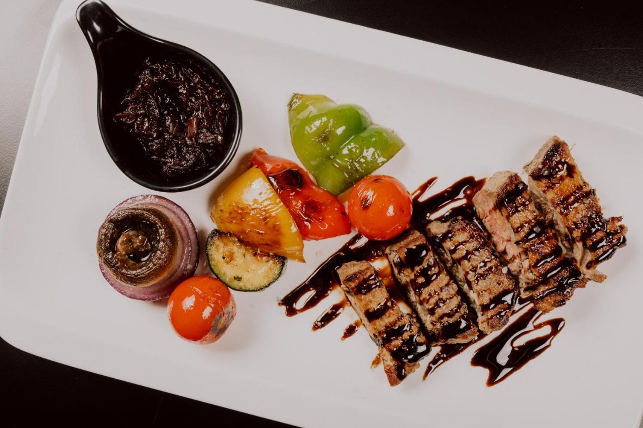 Bellevue Superior City Hotel 시베니크 외부 사진