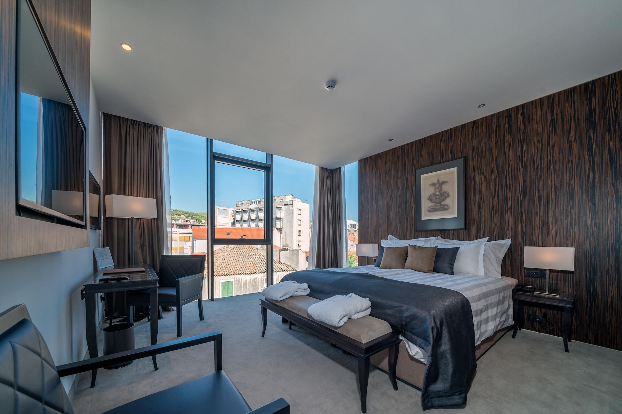 Bellevue Superior City Hotel 시베니크 외부 사진