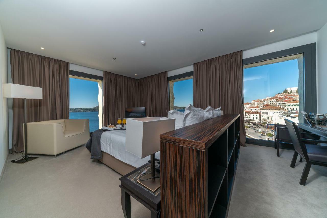 Bellevue Superior City Hotel 시베니크 외부 사진